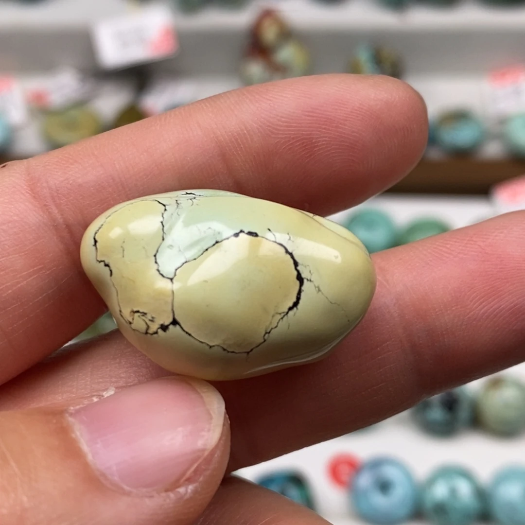 白***㿟绿松石未镶嵌珠宝奇石