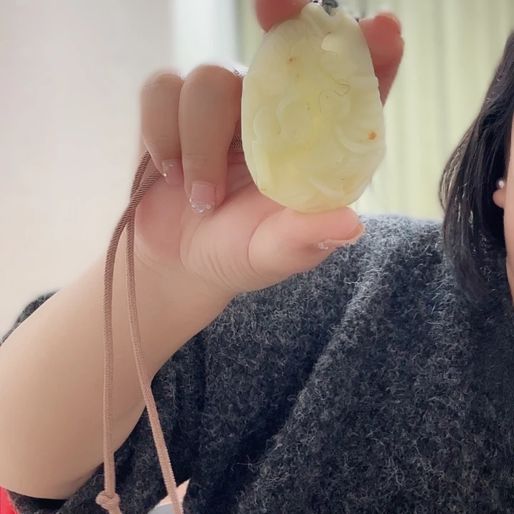 蛇纹石玉合金颈饰