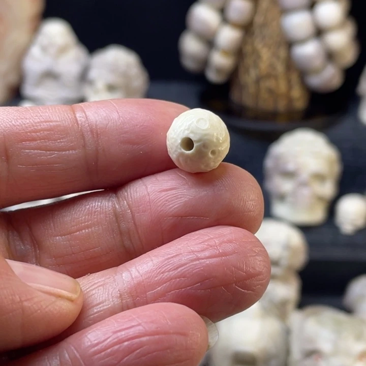 汉***走皮质非金属配饰鹿角雕刻补差价