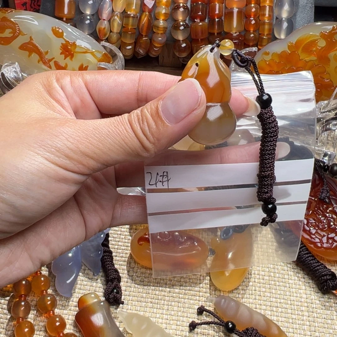 玛瑙/玉髓颈饰合金染*21