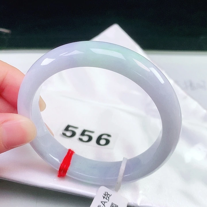 翡翠未镶嵌手镯556