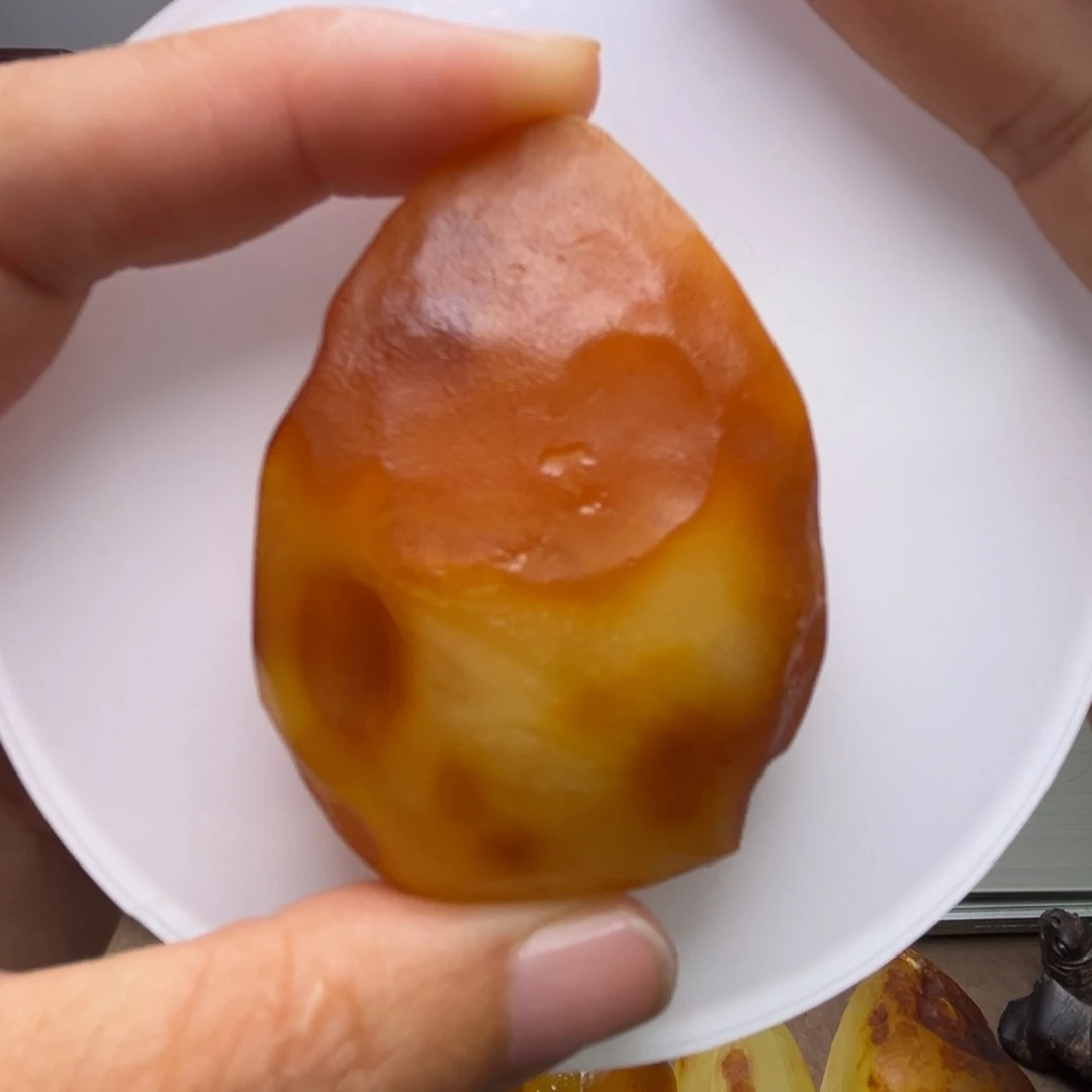 夏***》定制琥珀未镶嵌琥珀蜜蜡原石定制有瑕