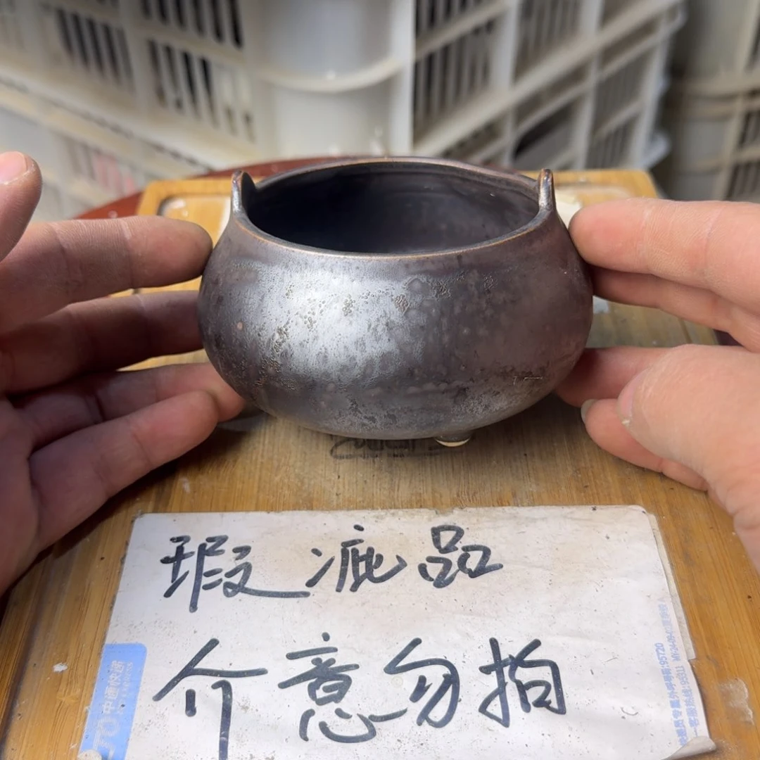 瑕疵介意勿拍陶瓷器皿A101