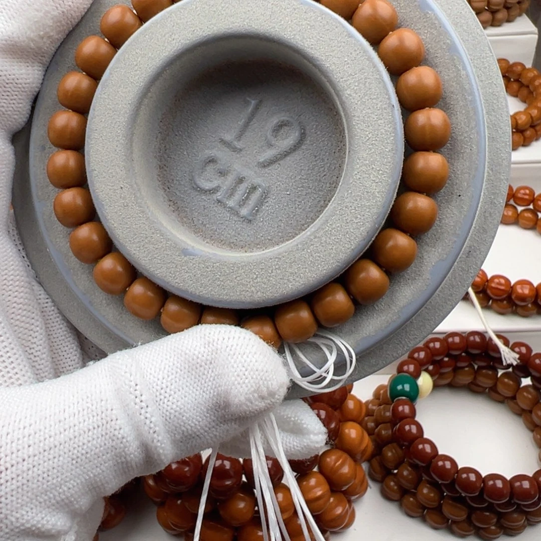 温***生手串猴头核桃小老行