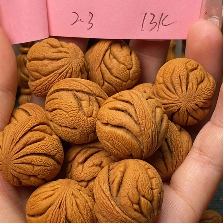 桃核吊坠秦岭龙纹桃核1