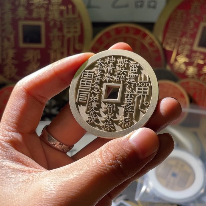 铜现代仿制工艺品