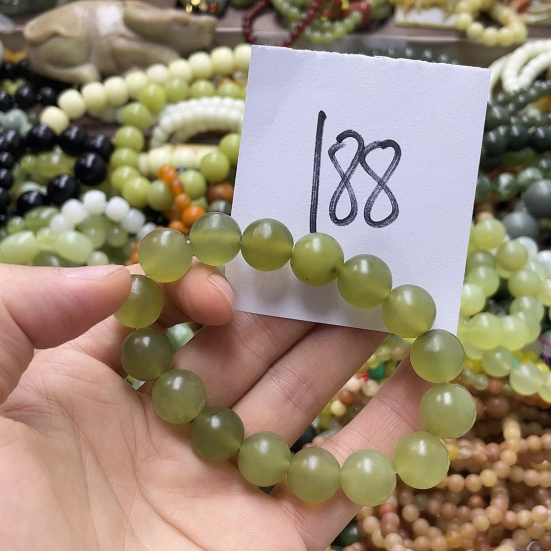 未镶嵌蛇纹石玉手链萤*