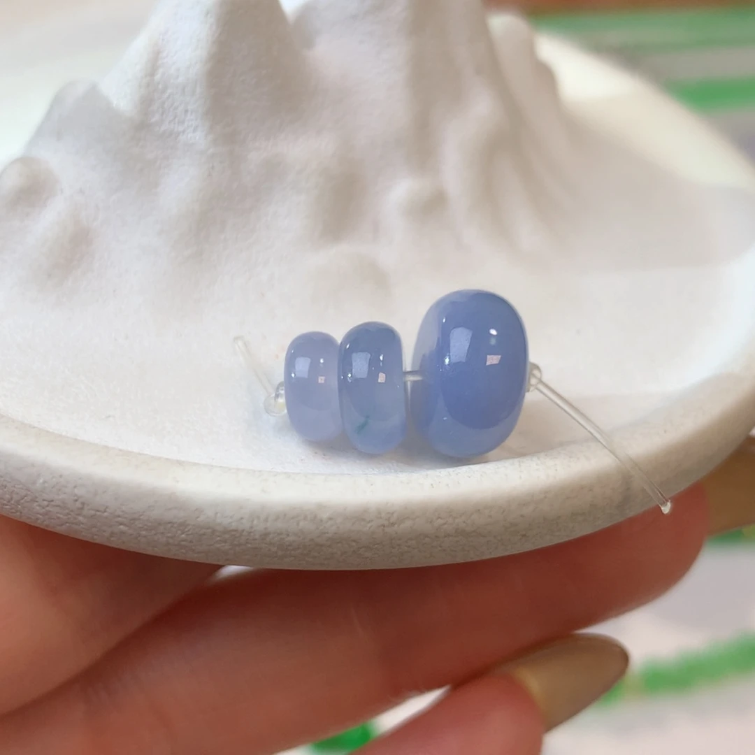 定制翡翠未镶嵌一组 毛货抛光定制