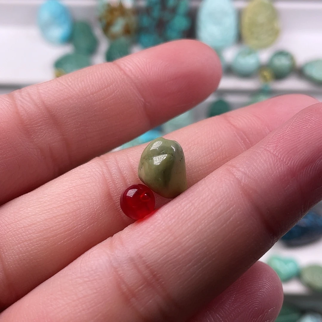 南红玛瑙未镶嵌颈饰