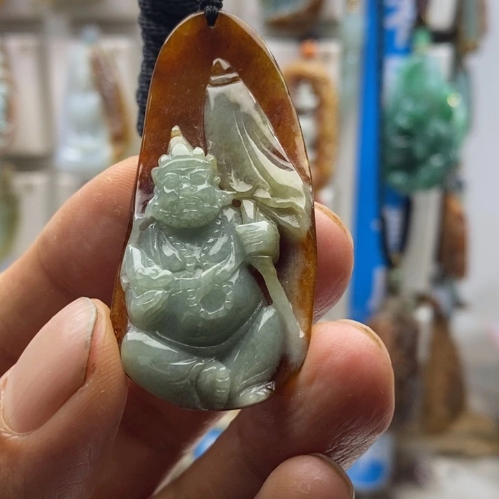 颈饰未镶嵌翡翠财哥