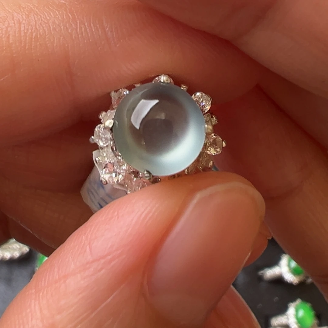 定制翡翠未镶嵌翡翠