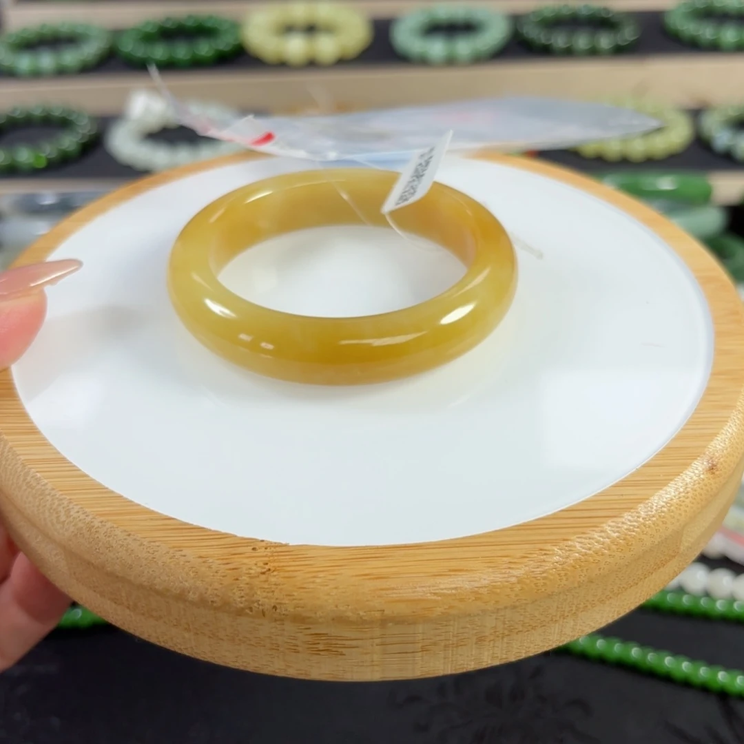 和田玉手镯未镶嵌53.2