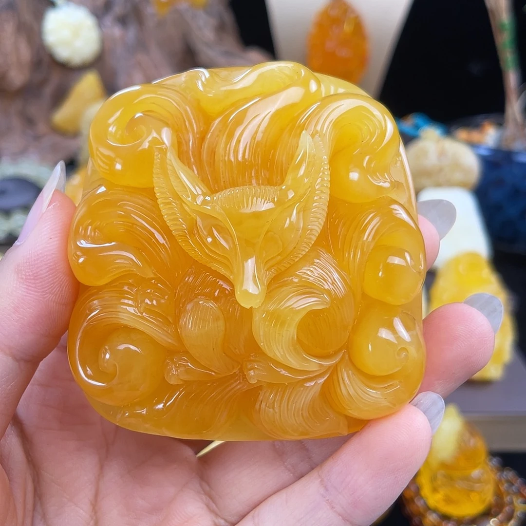 琥珀未镶嵌珠宝奇石