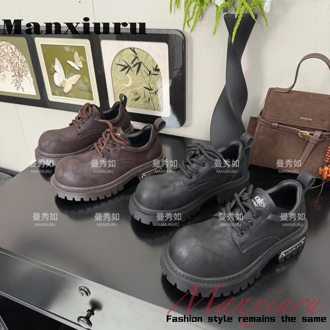 【曼曼】欧货“莱茵河畔”增高5CM很轻很软很舒服！圆头系带皮鞋低帮鞋
