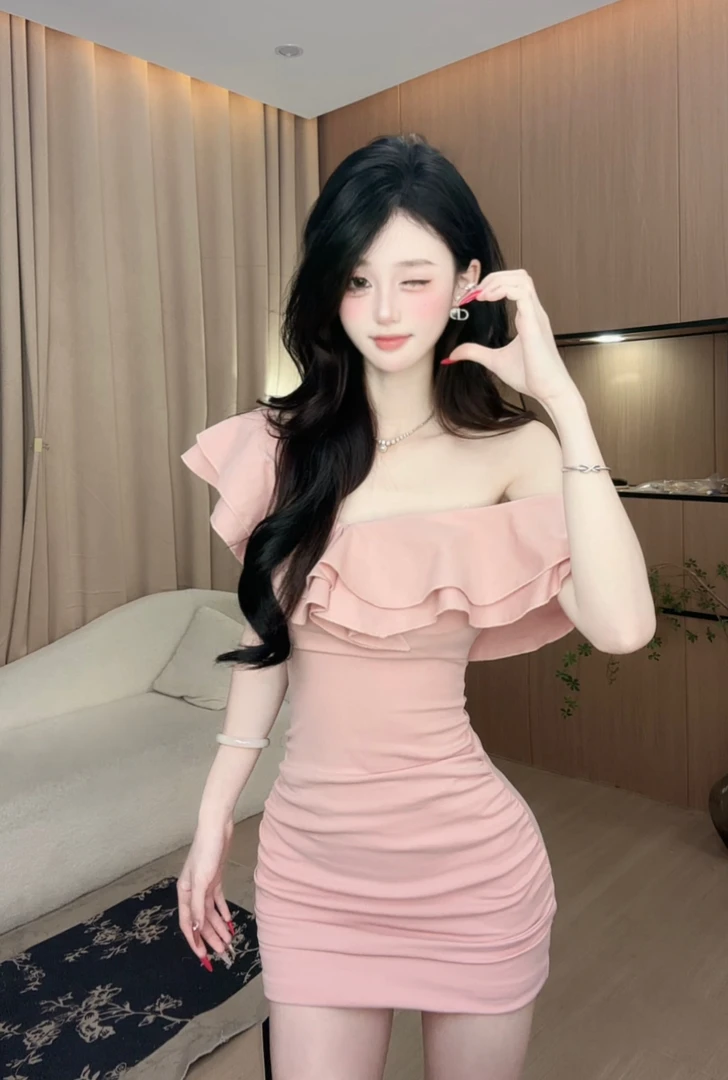 【香肩恋人】法式粉色一字肩连衣裙夏季修身荷叶边短袖包臀显瘦