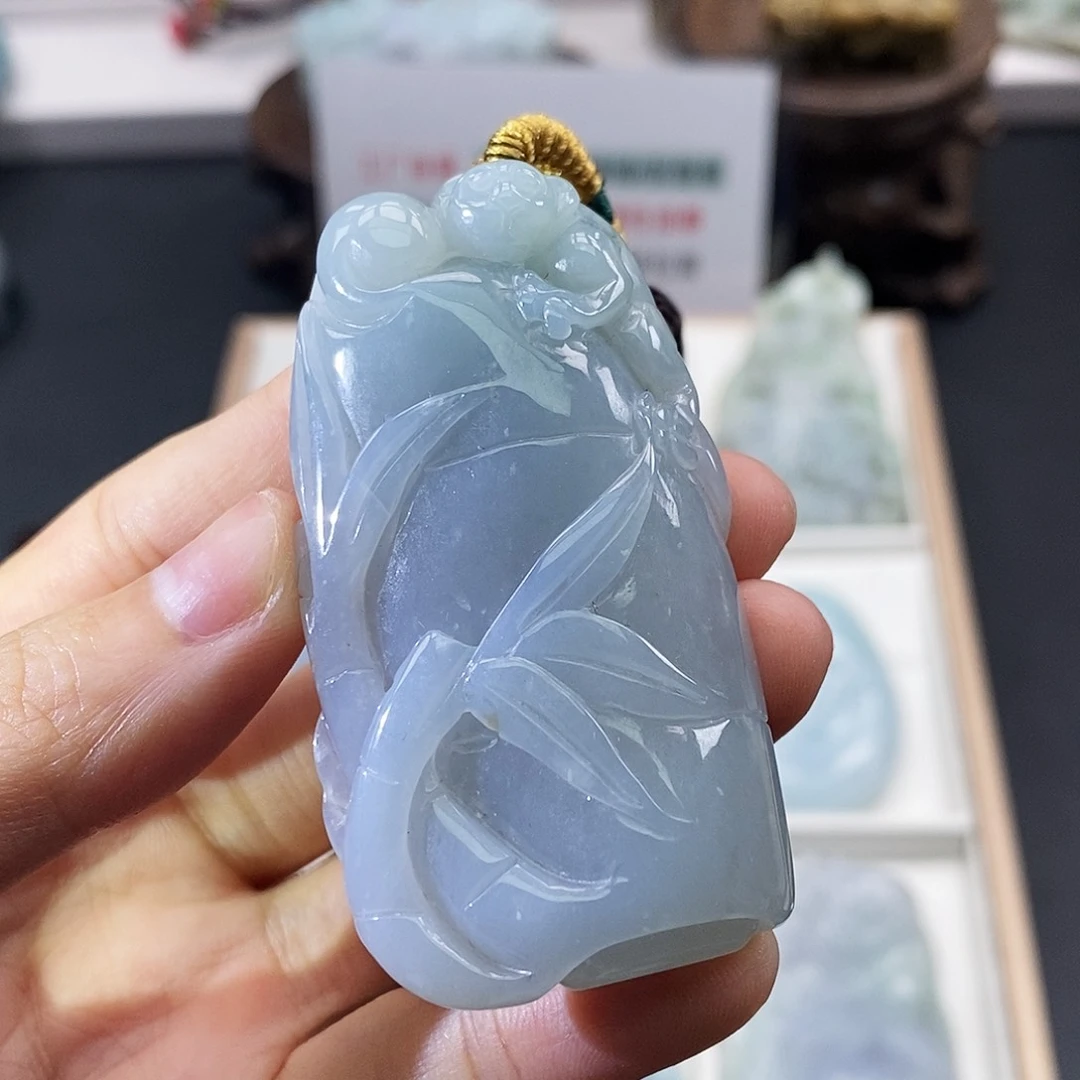 翡翠未镶嵌颈饰缅甸翡翠a货