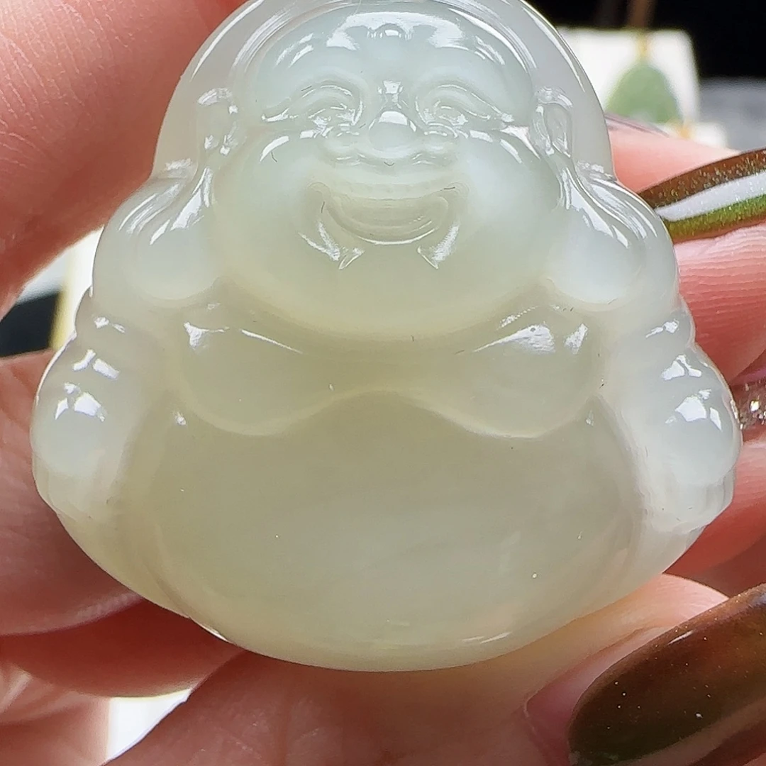 吊坠(赠链)未镶嵌和田玉