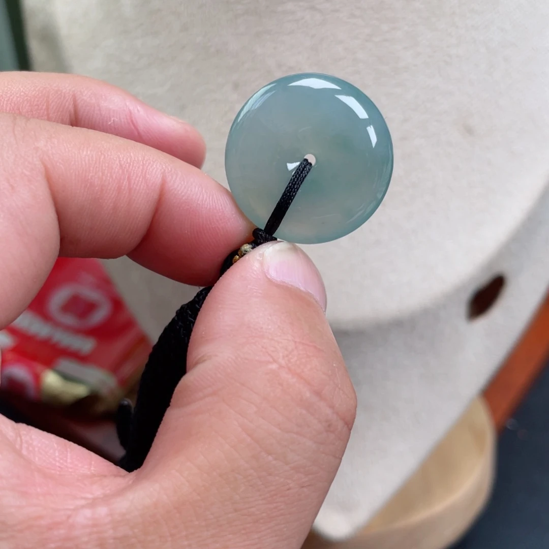 翡翠未镶嵌颈饰23.8/5.9