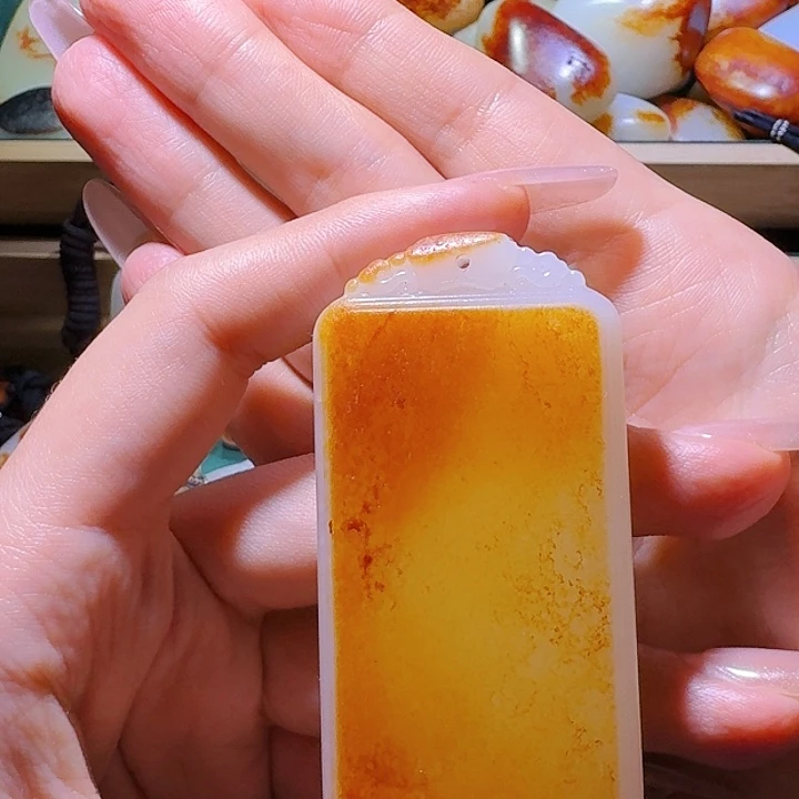 和田玉挂件未镶嵌苏**龙