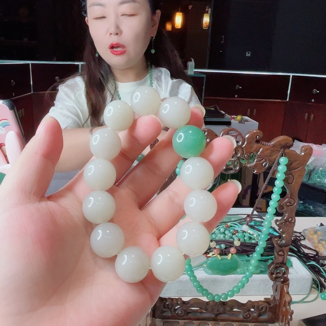 未镶嵌密玉（石英质玉）珠宝半成品14/16