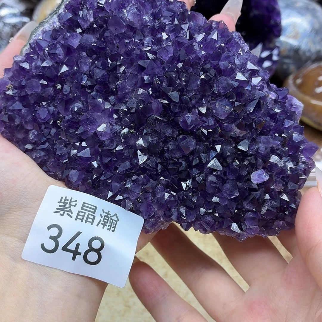 水晶大型摆件（非配饰）未镶嵌