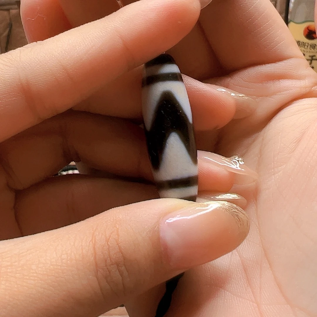 梦***、玛瑙/玉髓未镶嵌颈饰