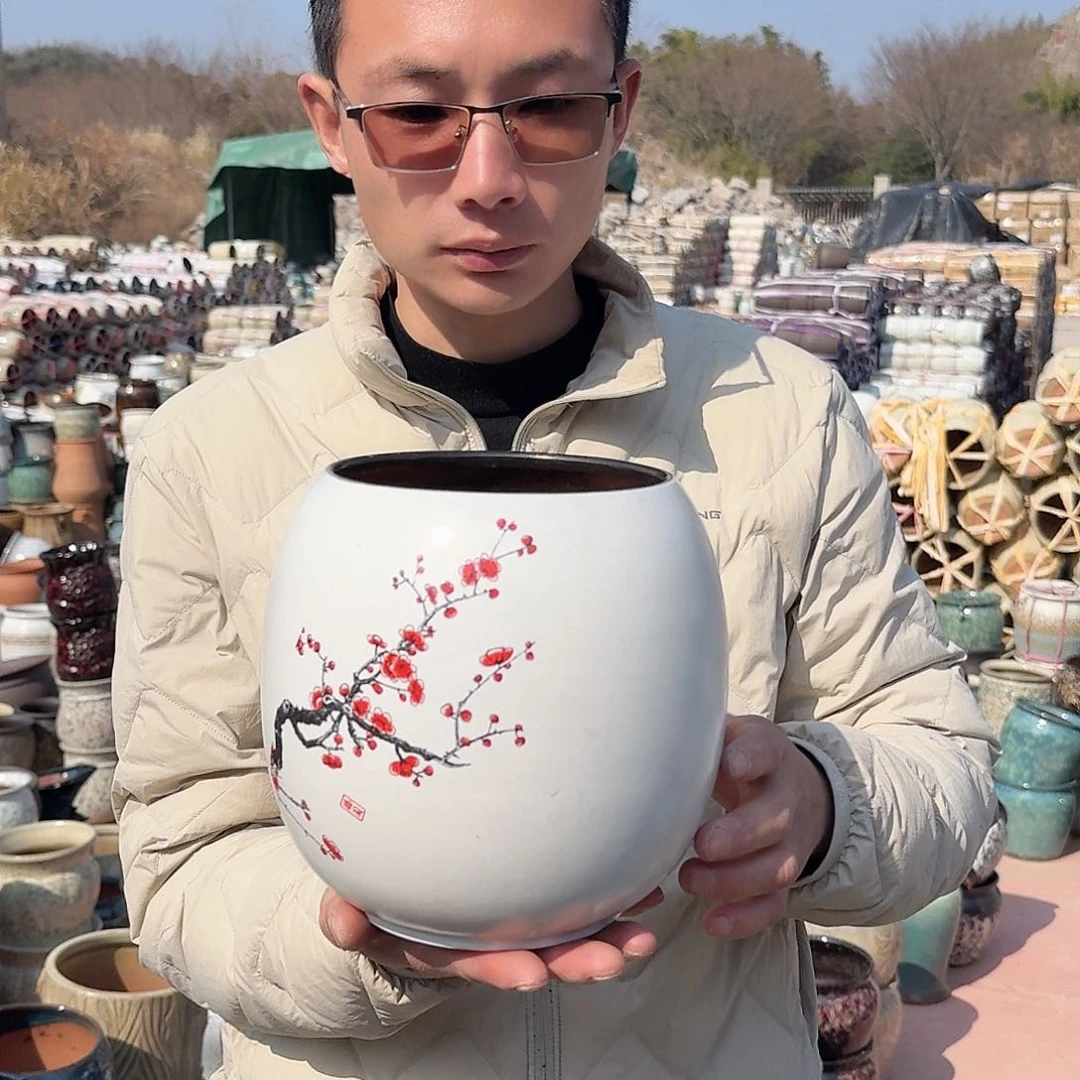 紫砂花盆瑕疵口16高20（一个蛋壳梅花瑕疵