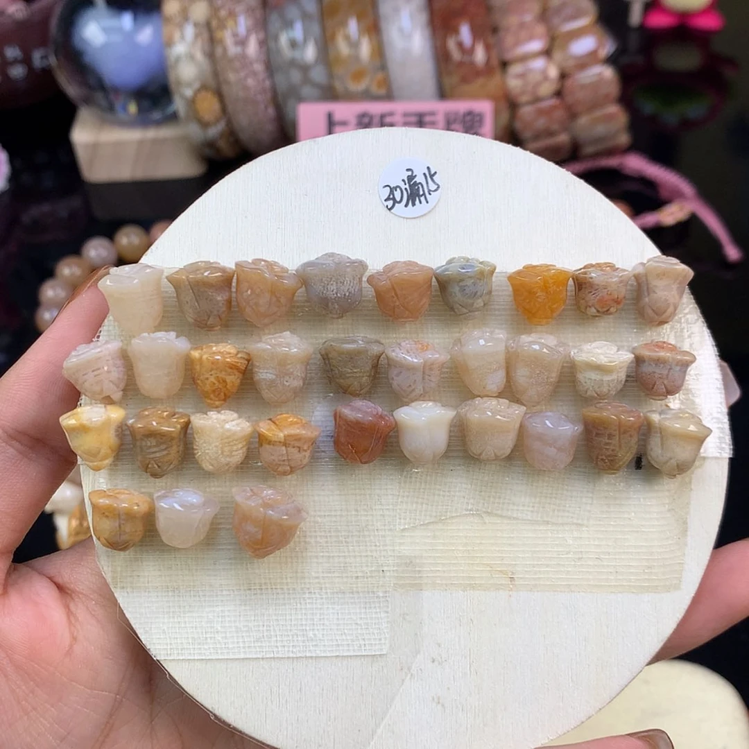 【闪购商品】颈饰未镶嵌硅化珊瑚（珊瑚玉）玫瑰花30漏15（73号）