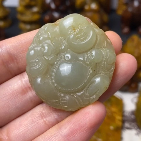 未镶嵌蛇纹石玉颈饰142