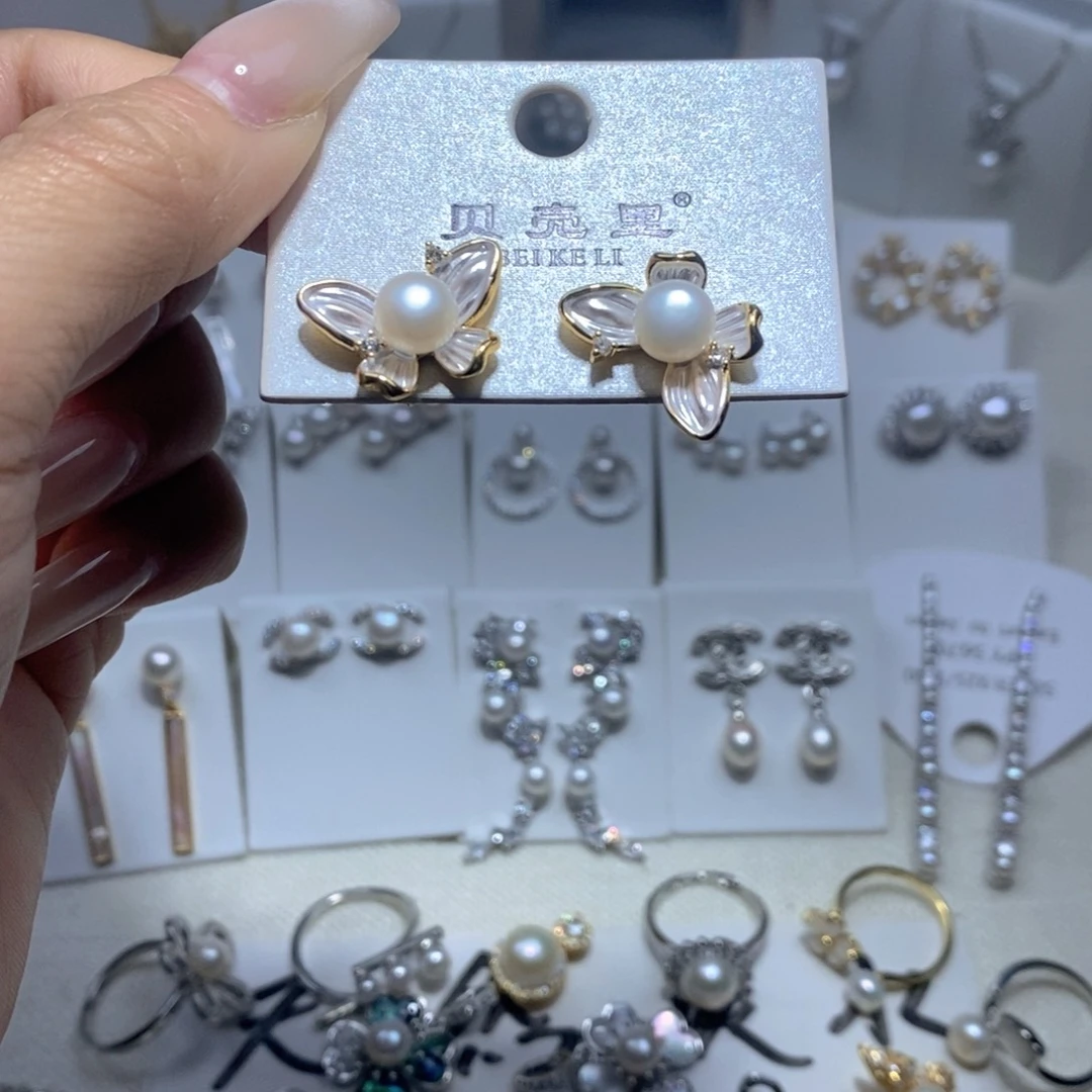 未镶嵌耳饰淡水珍珠