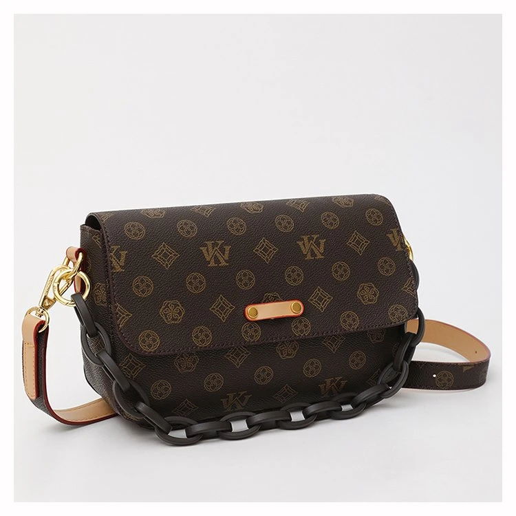 轻奢复古老花邮差包包女2025新款百搭经典质感单肩斜挎小方包