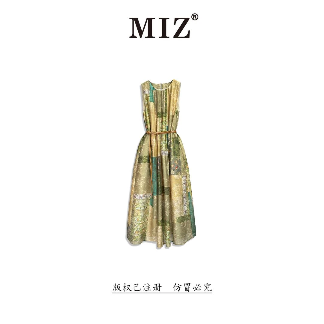 【MIZ】2025早夏新款设计师时尚气质女士花卉连衣裙2526156
