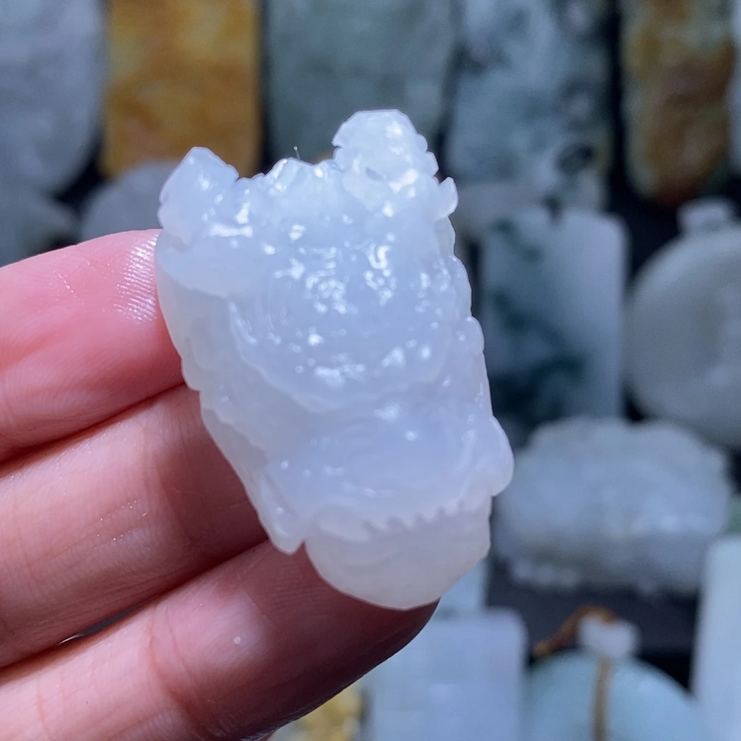 定制翡翠未镶嵌翡翠