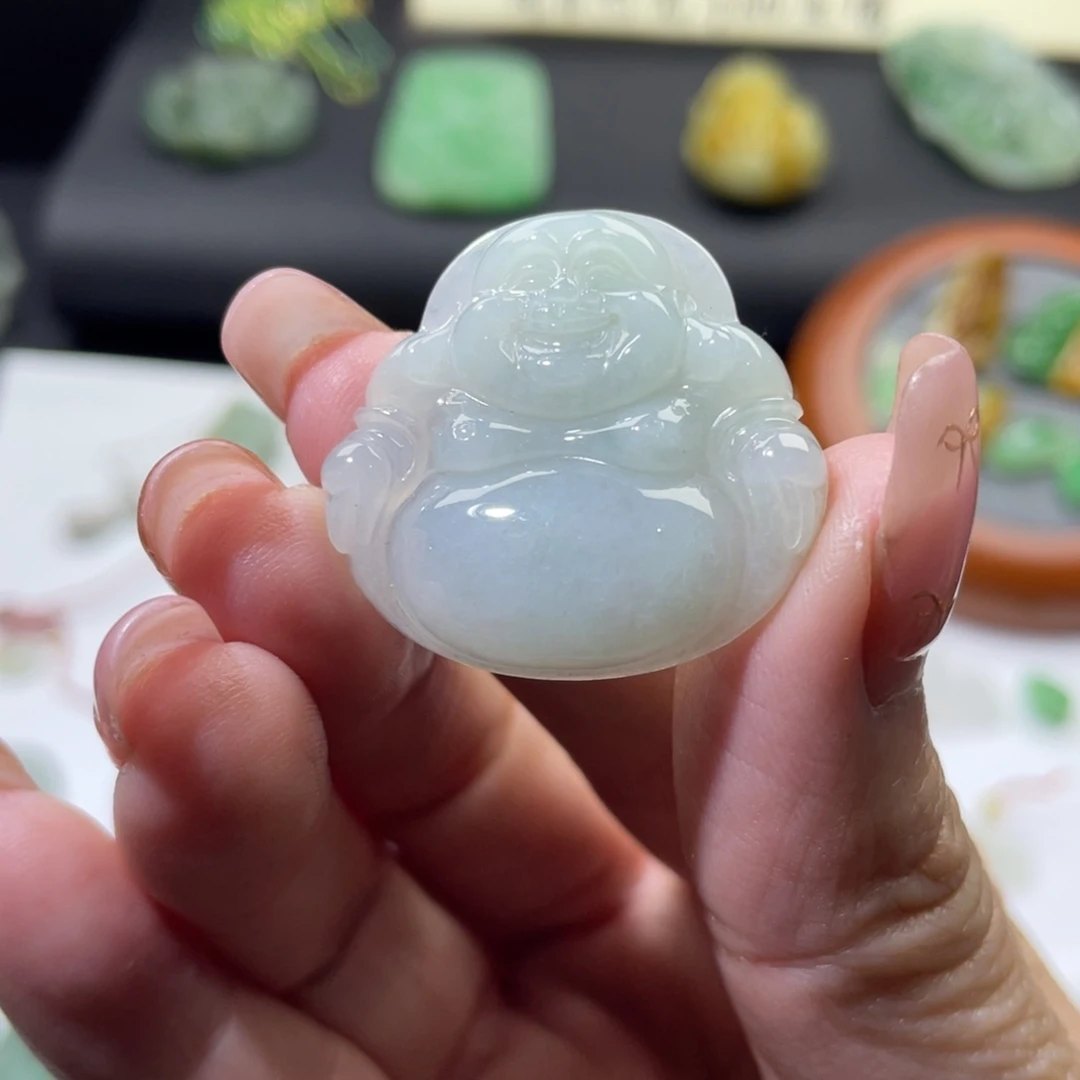 颈饰未镶嵌翡翠佛