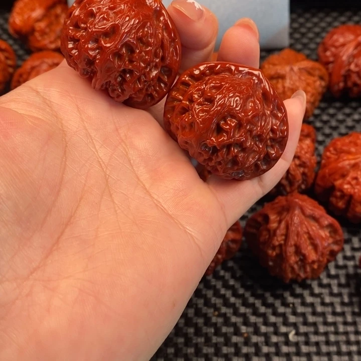 文玩核桃吊坠宫灯c16