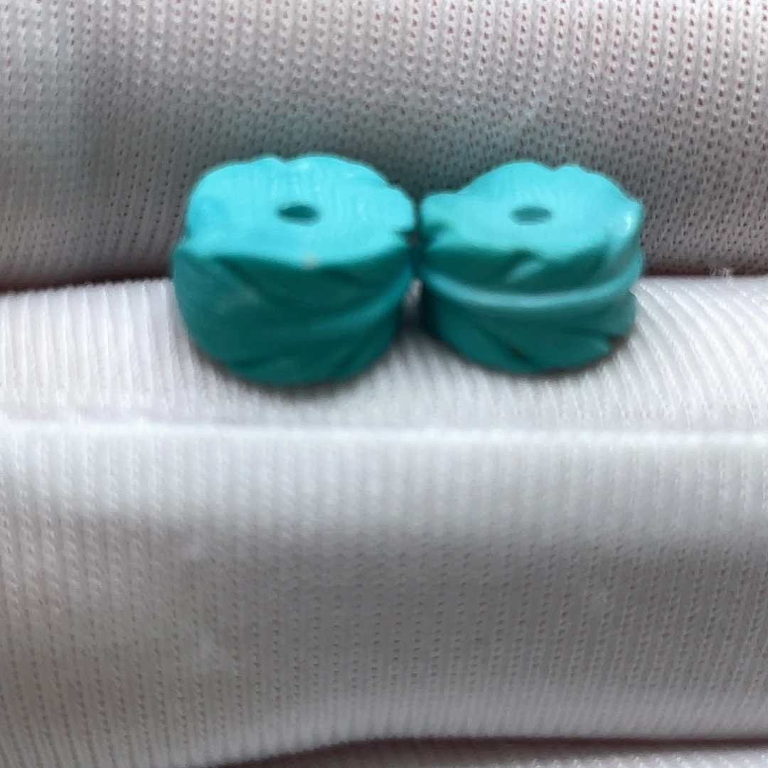 绿松石未镶嵌挂件