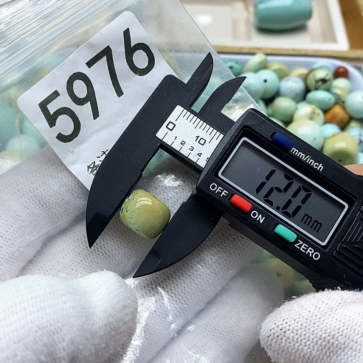 颈饰未镶嵌南红玛瑙