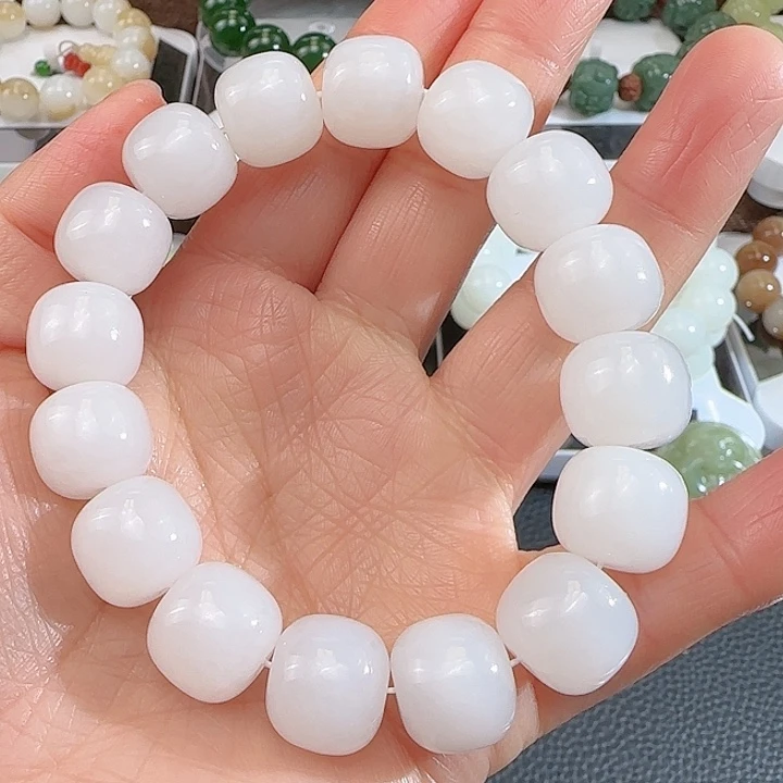 和田玉手串未镶嵌