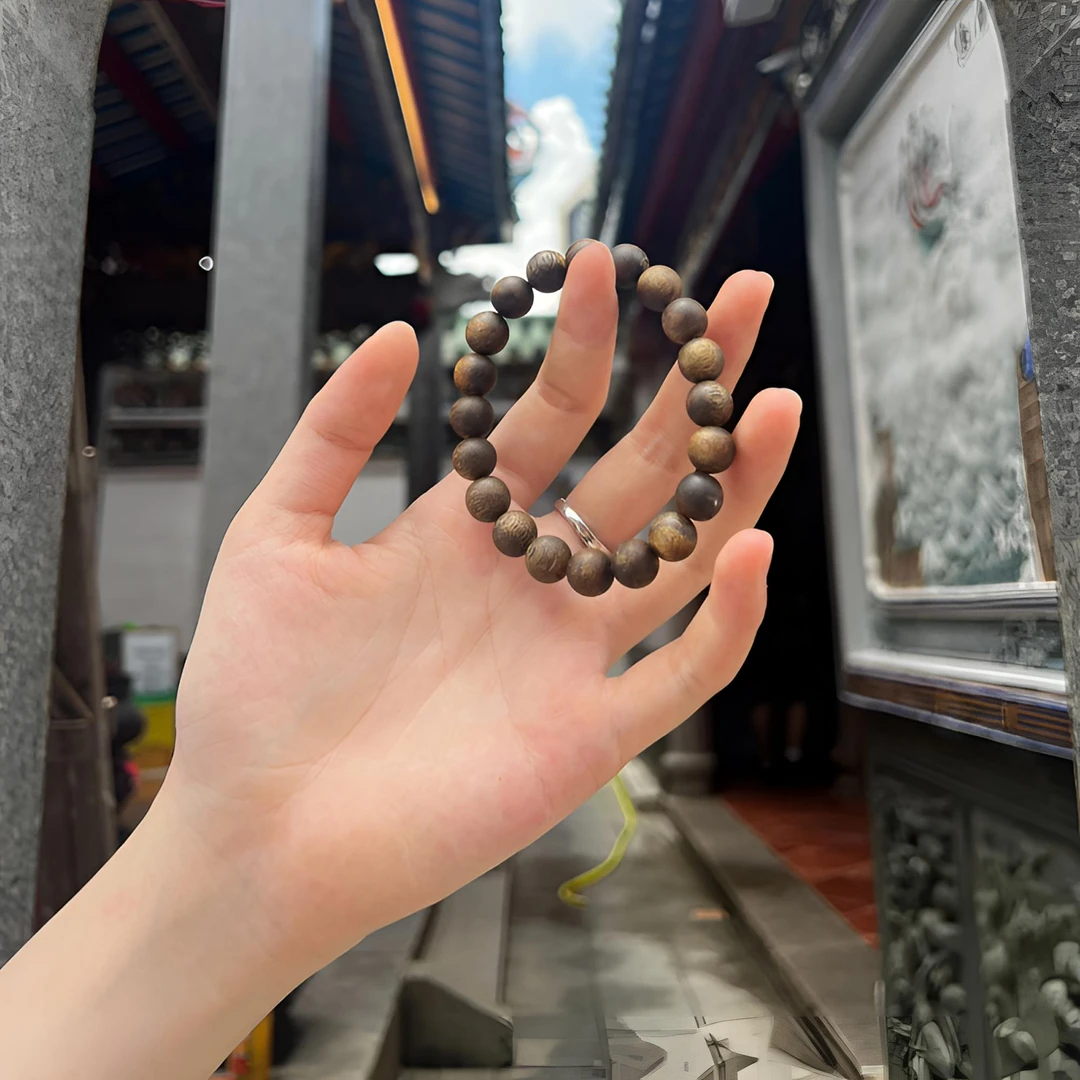 沉香天然莺歌绿奇楠沉香手串9mm单圈圆珠手串保真木质文玩手链