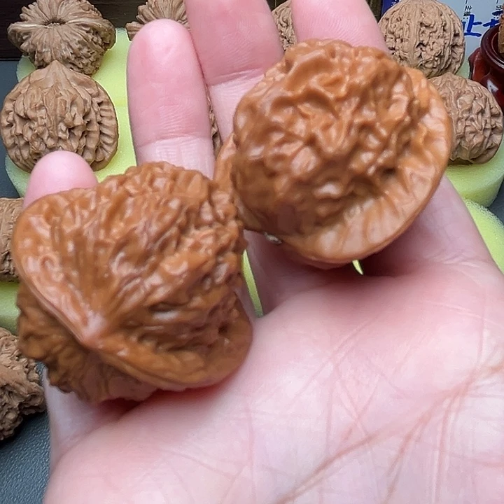 吃***足文玩核桃吊坠南疆44全