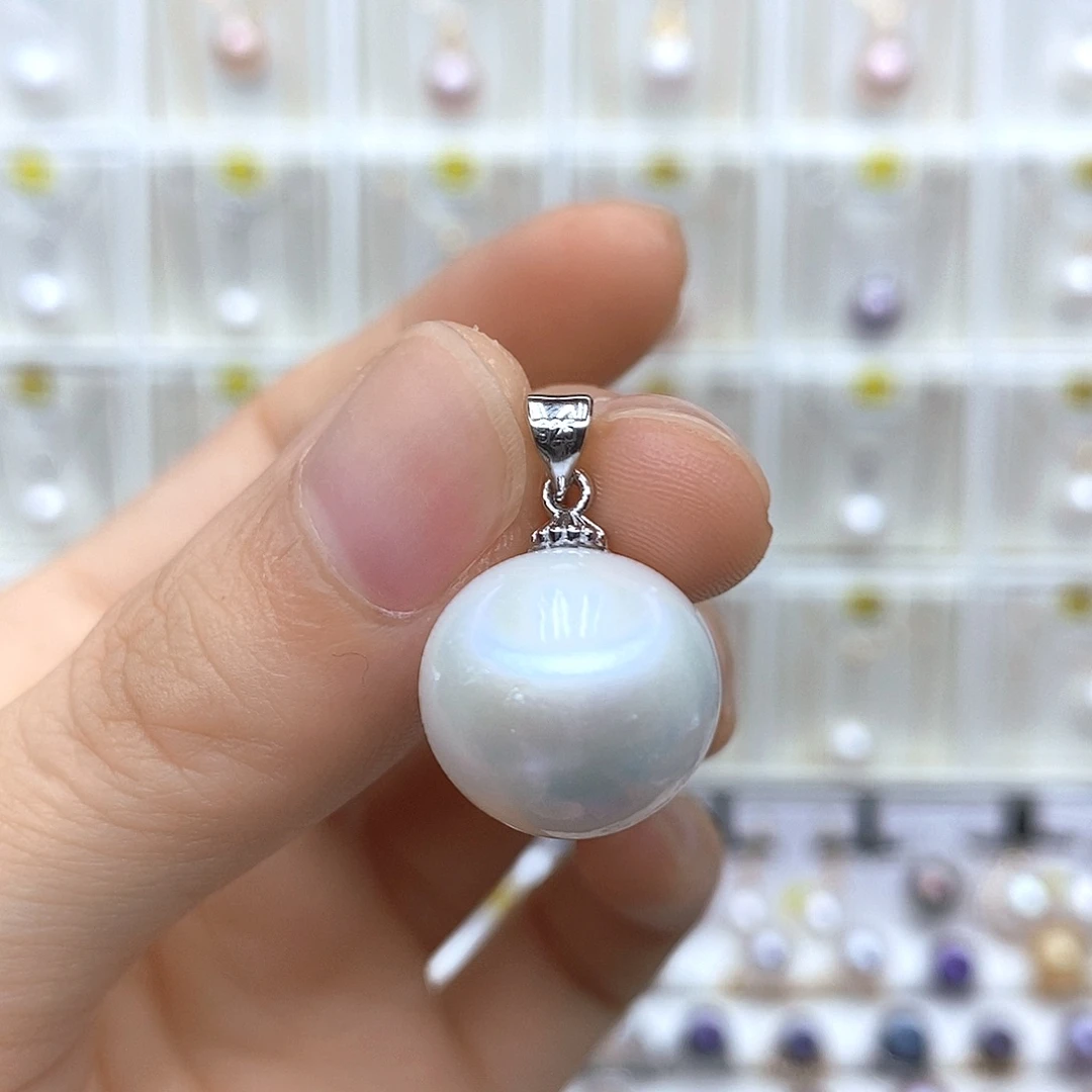 淡水珍珠合金颈饰