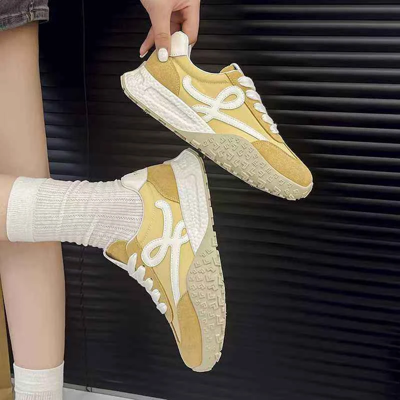 1626百搭潮流时尚休闲鞋厚底德训鞋透气低帮松糕底情侣时尚小白鞋