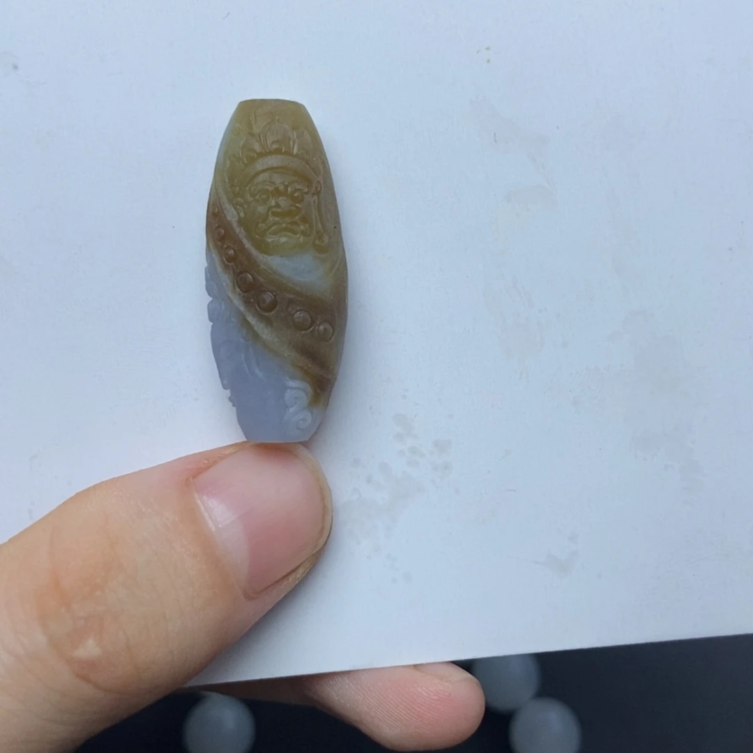 未镶嵌定制翡翠虎*珠子