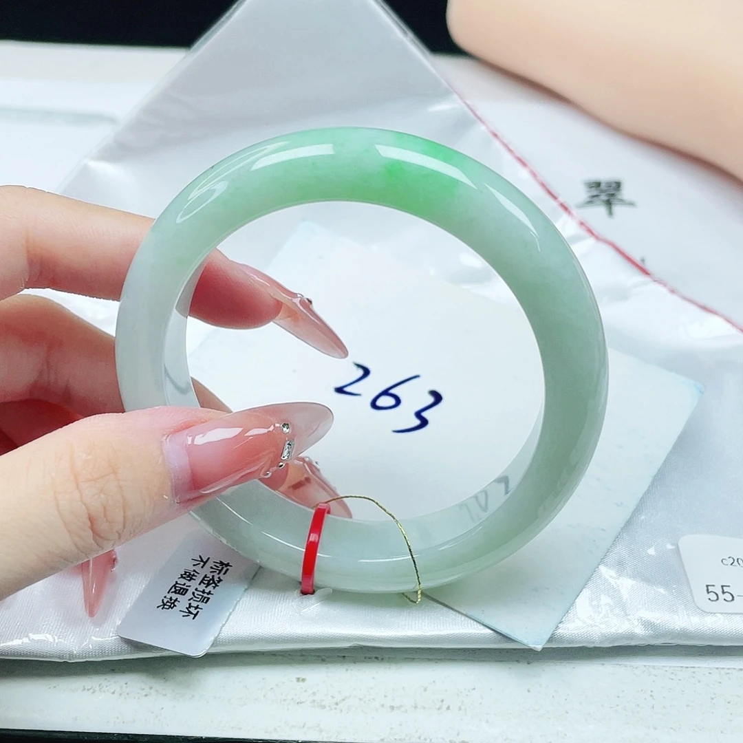 未镶嵌手镯翡翠55