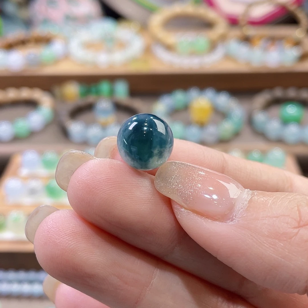 【闪购商品】翡翠颈饰未镶嵌蓝飘