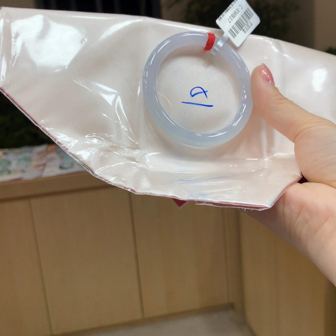 未镶嵌手镯翡翠不退不换