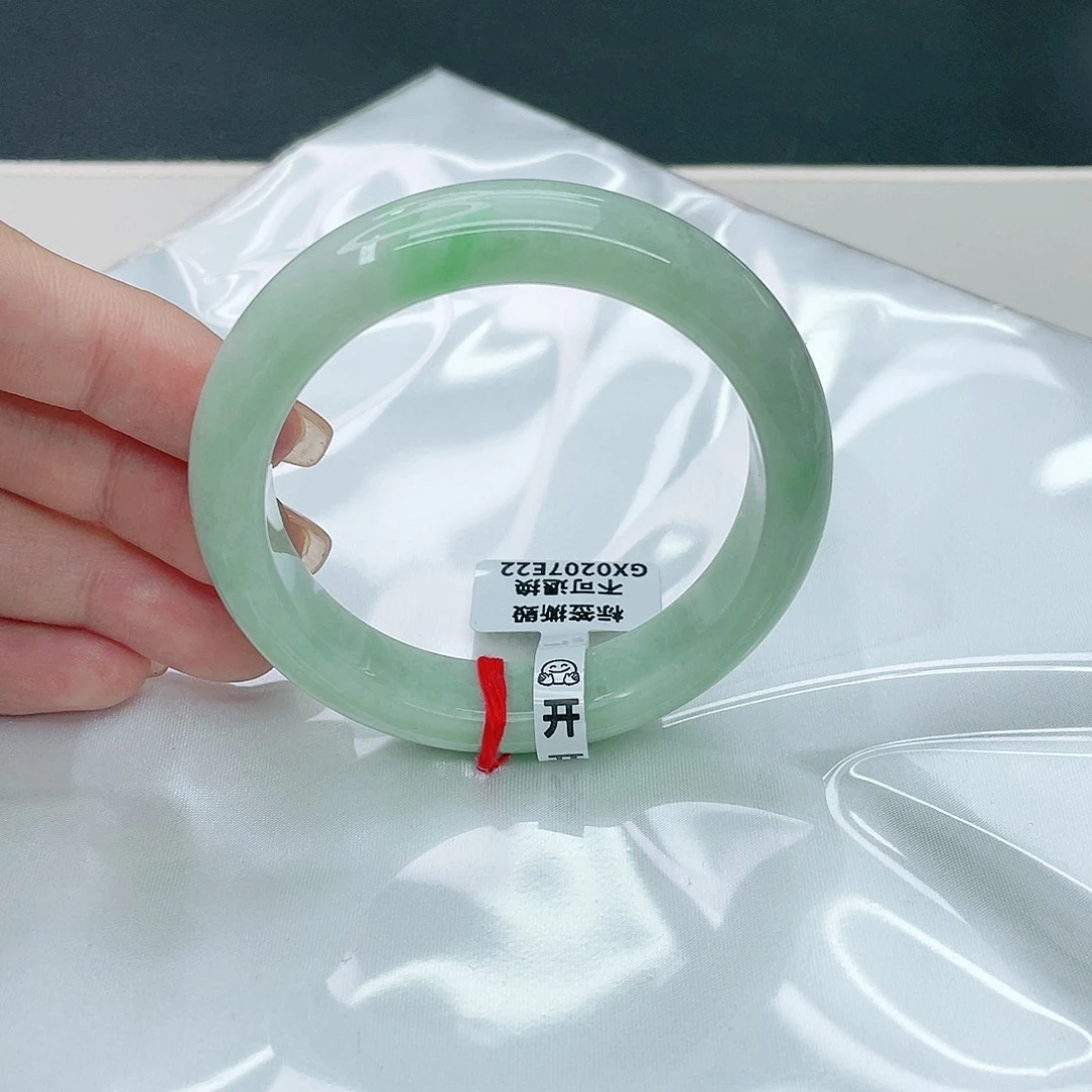 翡翠手镯未镶嵌正54,6