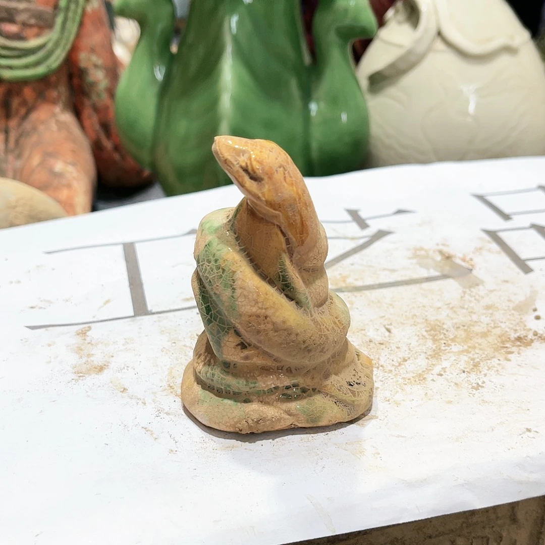 瓦当摆件等各种物品