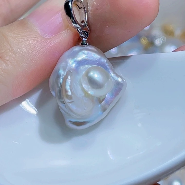 颈饰未镶嵌淡水珍珠