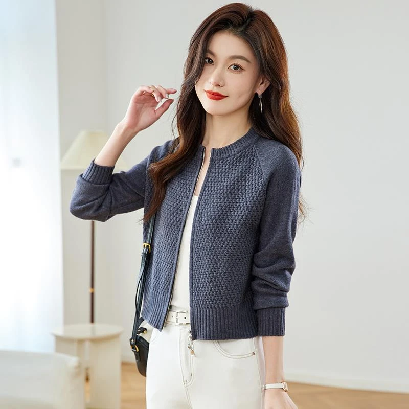 小个子短款毛衣外套女士秋冬装2025新款爆款外搭高腰拉链针织开衫